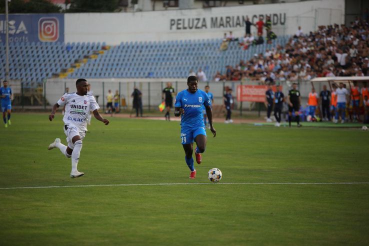 FC Botoșani - Universitatea Craiova / Sursă foto: Facebook@ Universitatea Craiova
