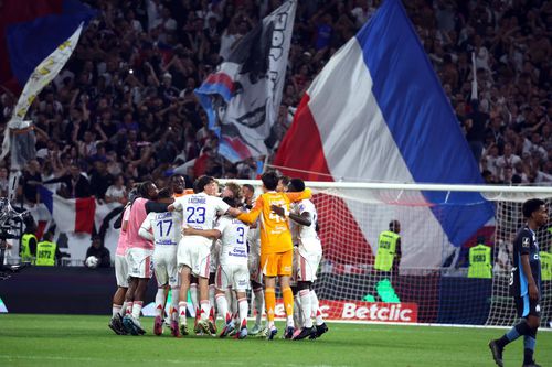 Olympique Lyon a învins-o pe Olympique Marseille cu 1-0 pe Groupama Stadium