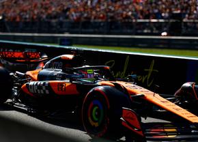 Marele Premiu de Formula 1 al Olandei » Piloții McLaren luptă pentru victorie