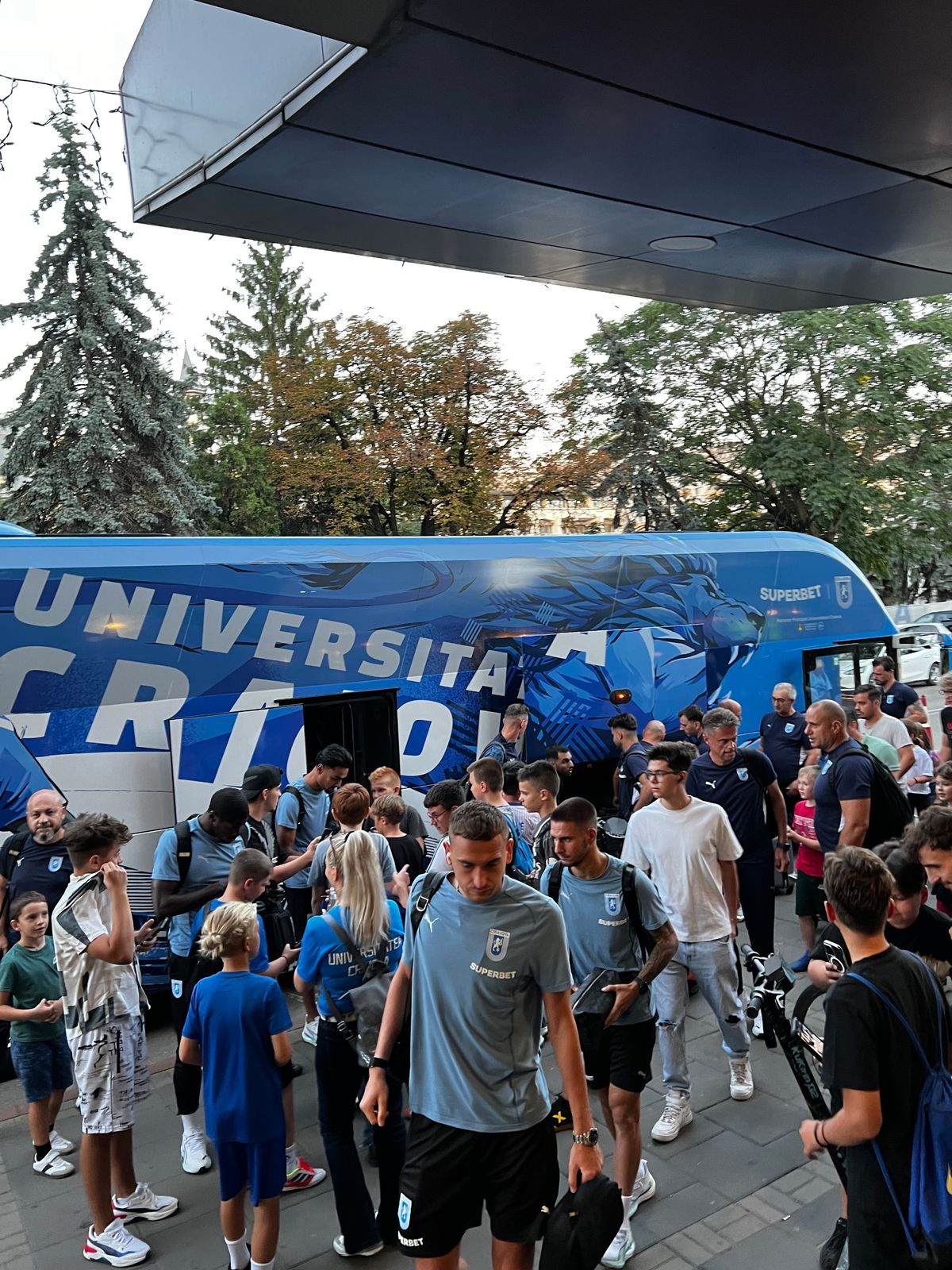 Primire de eroi la Botoșani pentru „leii” din Bănie, după calificarea în grupa Conference League