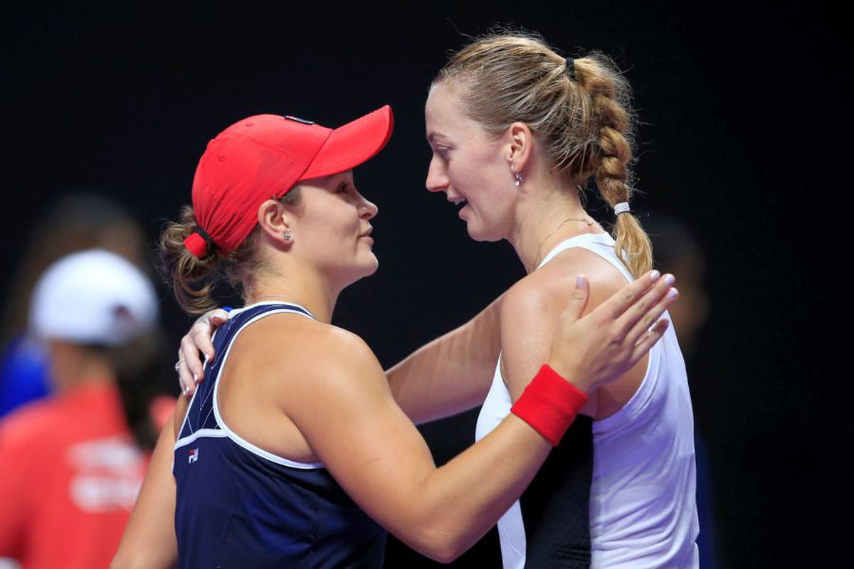 TURNEUL CAMPIOANELOR // VIDEO Ashleigh Barty și Belinda Bencic s-au calificat în semifinale la Turneul Campioanelor