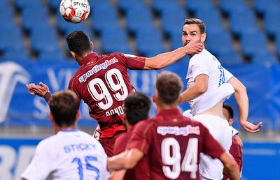 Decembrie decide campioana în Liga 1: avantaj FCSB și Craiova! Viciază Europa titlul?+ CFR Cluj, program infernal