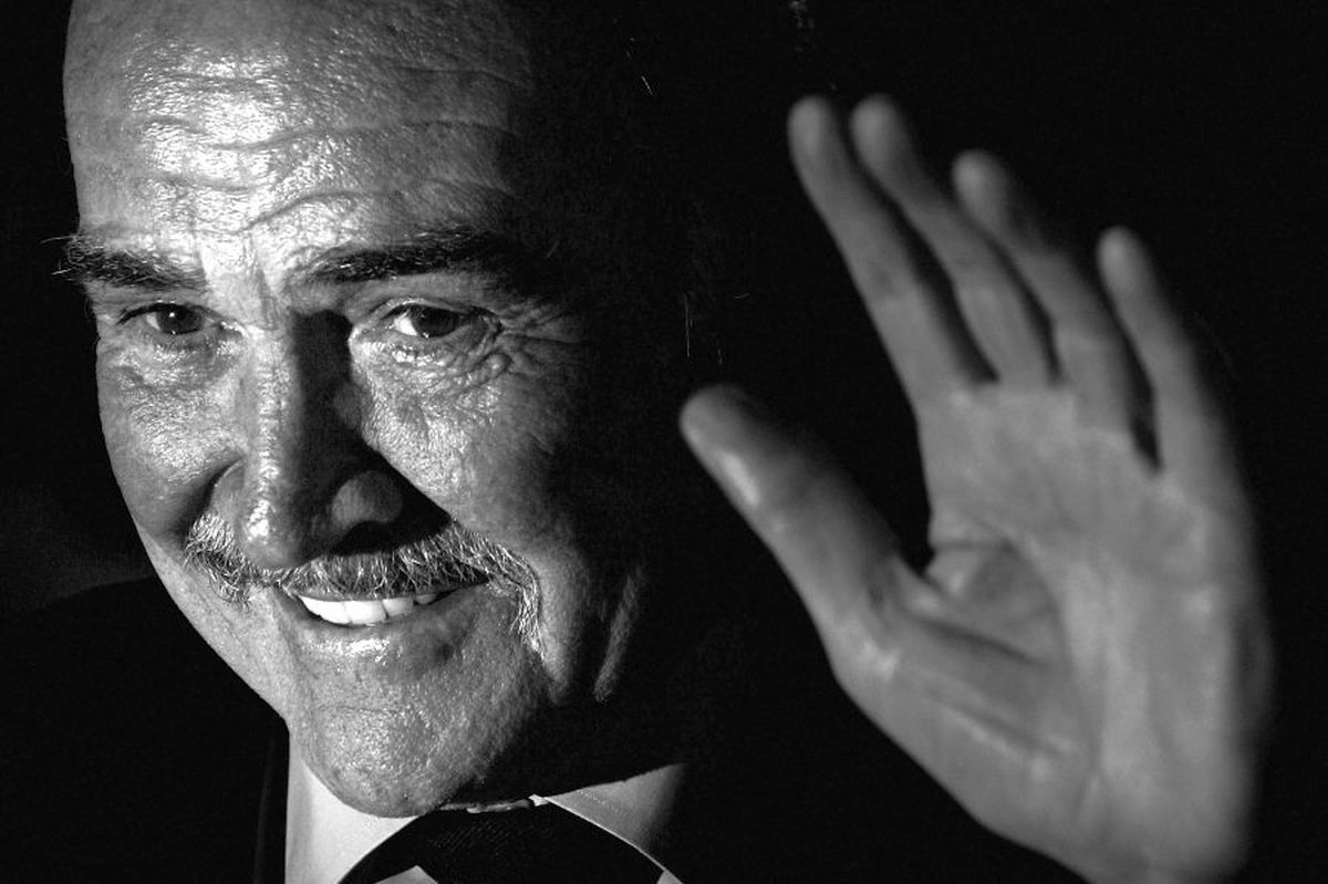 Sean Connery, celebrul actor din seria James Bond, a murit la 90 de ani. A refuzat Manchester United