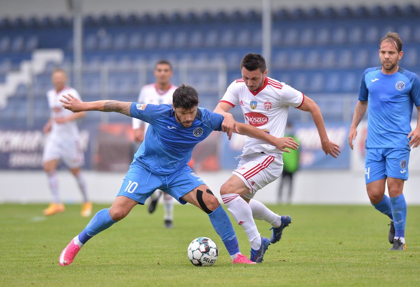 Sorin Paraschiv crede că Raul Rusescu, Cristi Tănase și Florin Gardoș pot evolua în continuare la un nivel înalt și pot pune umărul la calificarea Clinceniului în play-off-ul Ligii 1.
