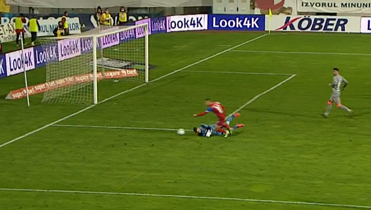 FOTO Greșeli grave de arbitraj în Liga 1! Un penalty dubios şi un gol din ofsaid