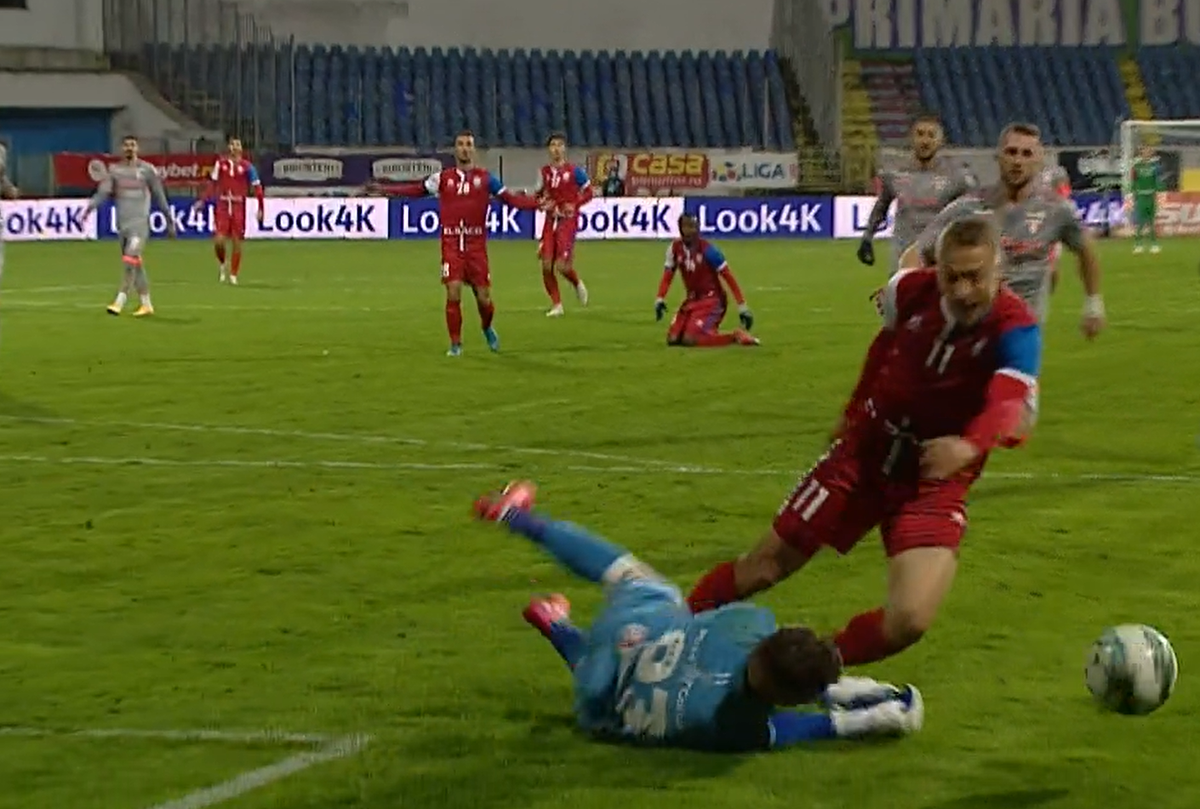 FOTO Greșeli grave de arbitraj în Liga 1! Un penalty dubios şi un gol din ofsaid