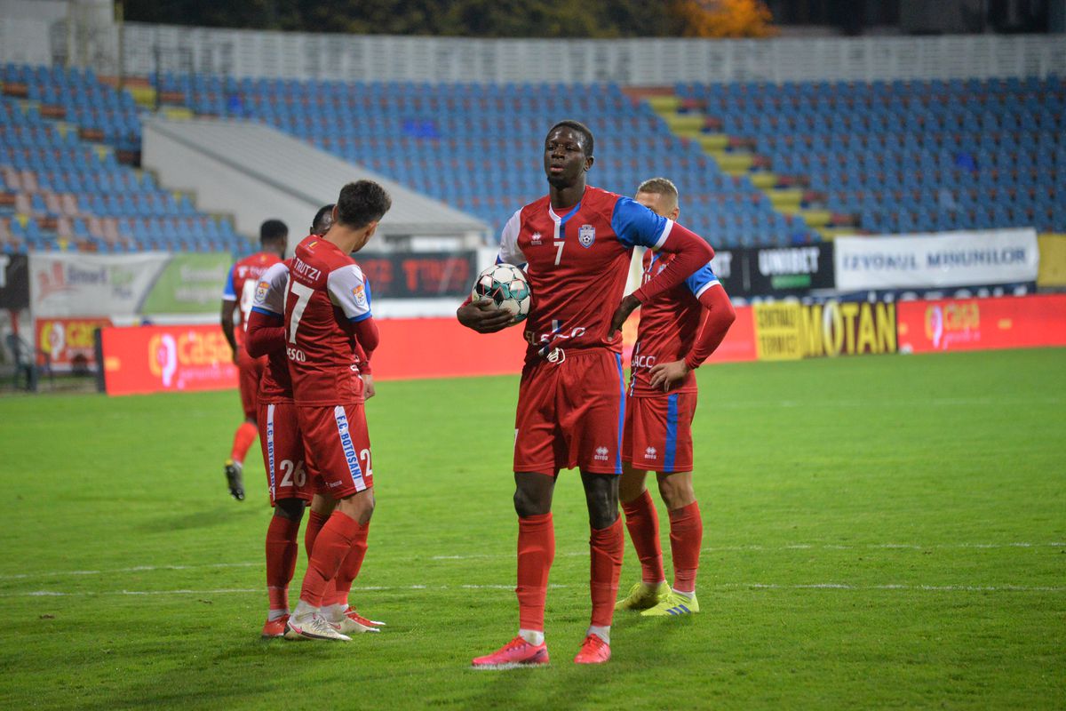 FC BOTOȘANI - UTA 2-3. Marius Croitoru a luat foc: „N-ai ce căuta, bă, ca arbitru în Liga 1! Își bate joc de noi! E prea mult, să-și rupă ecusoanele!”