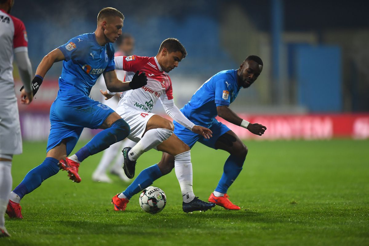 Penalty contestat de Craiova în meciul cu Hermannstadt! Marcel Bîrsan nu a stat pe gânduri