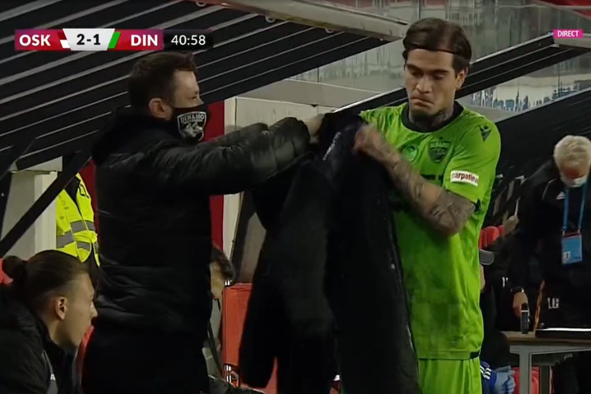 N-a înțeles nimic! Rednic a scos un jucător înainte de pauză, iar reacția acestuia spune totul