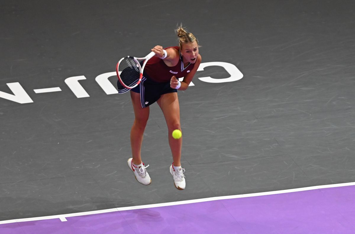 Simona Halep, năucită în finala Transylvania Open! Anett Kontaveit ia trofeul și merge la Turneul Campioanelor