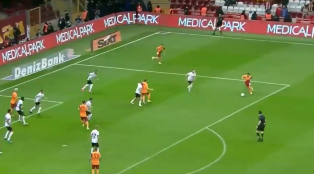 Moruțan, indispensabil la Galatasaray! Decizia luată de Fatih Terim înaintea duelului cu Lokomotiv din Europa League