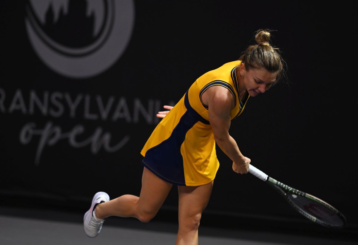 Anett Kontaveit, după triumful de la Transylvania Open: „Simona, ai fost un model pentru mine! E o onoare să împărțim terenul”