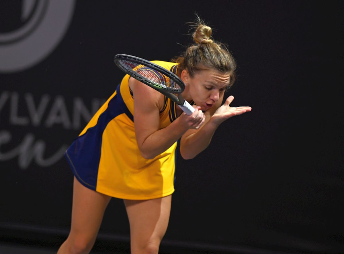 Simona Halep, năucită în finala Transylvania Open! Anett Kontaveit ia trofeul și merge la Turneul Campioanelor
