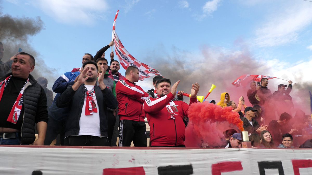 Meci de județeană lângă podgoriile cu Merlot și Cabernet Sauvignon de la Ceptura » „Portarul e băiat de comitet, anunță când e beat!”