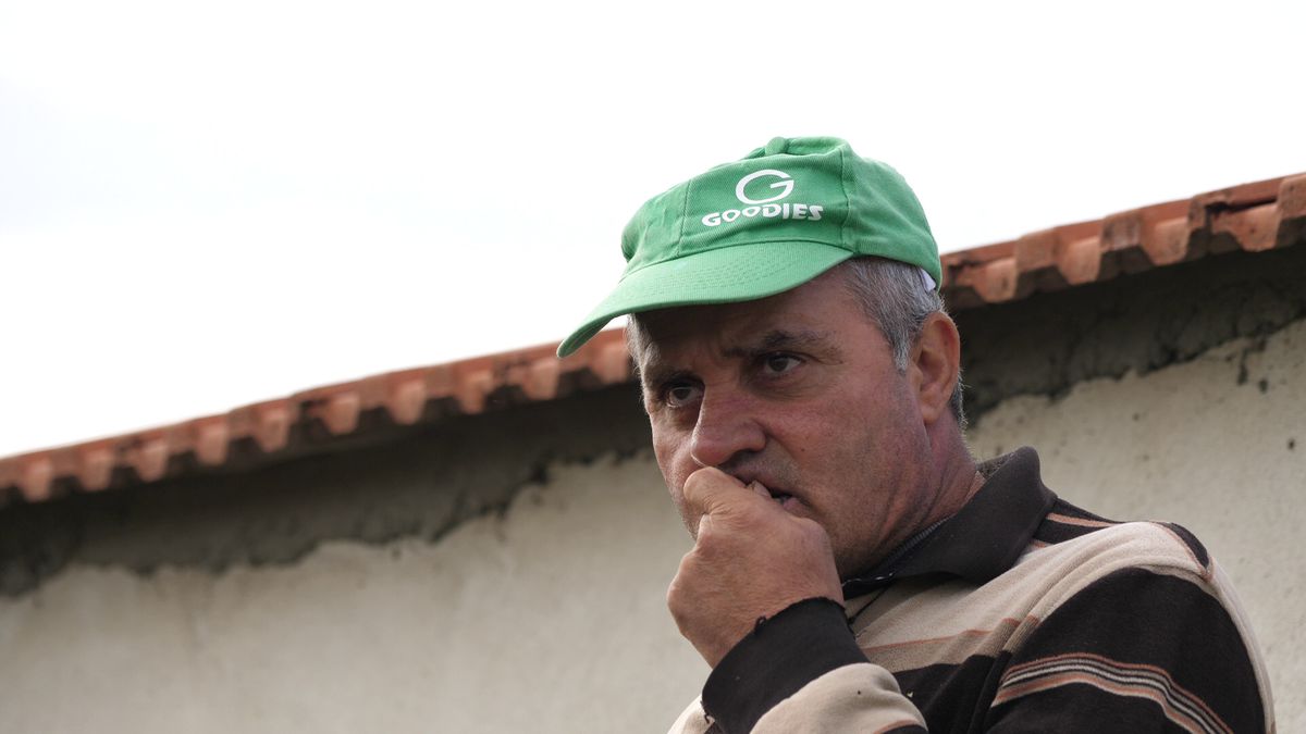 Meci de județeană lângă podgoriile cu Merlot și Cabernet Sauvignon de la Ceptura » „Portarul e băiat de comitet, anunță când e beat!”