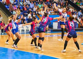 Gloria Buzău se califică la „masa verde” în turul 3 al Cupei EHF » Decizia anunțată azi de Tribunal