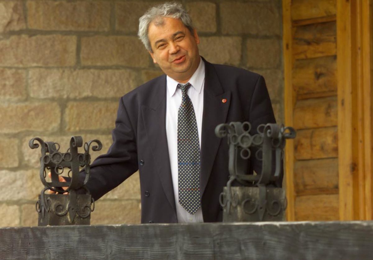 „Sabău se răsfață! Te lași de fotbal din atât?” » Replică frontală, după scandalul cu Mititelu: „A prins o conjunctură... Știți cine e strategul #1?”