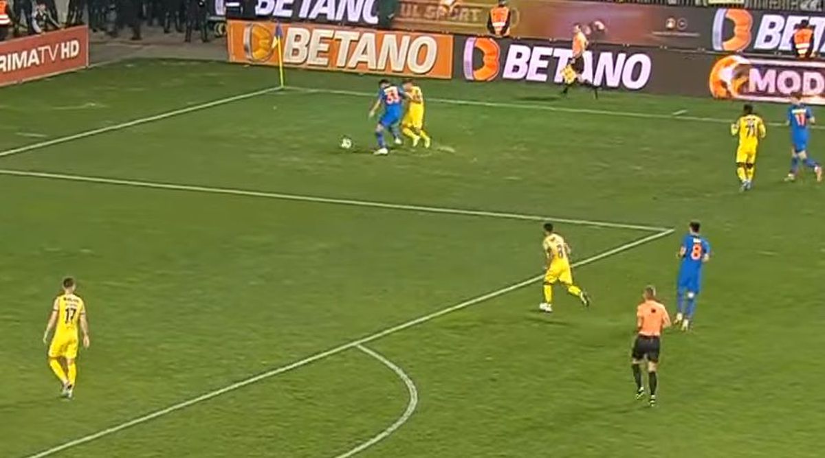 Faza din Petrolul - FCSB care l-a înfuriat pe Panduru: „Ăștia suntem. Șmecheria o știm”