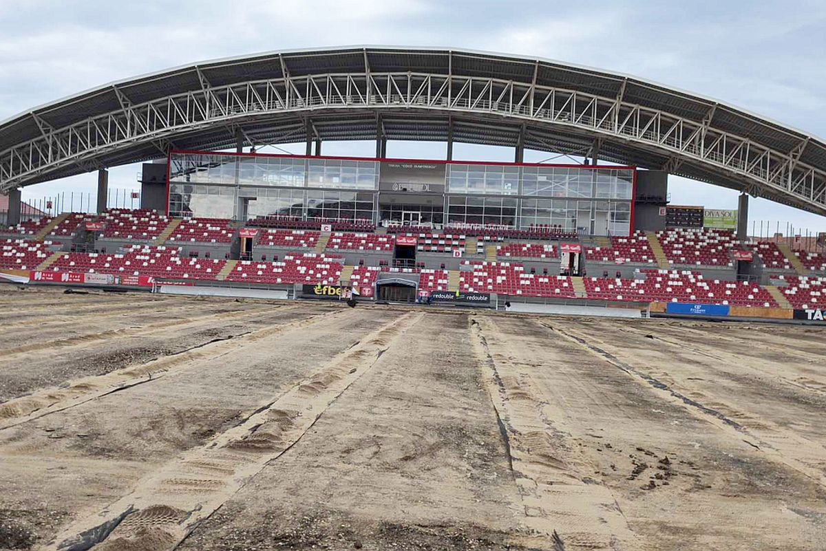 Au scăpat de „tranșee”» Cum arată astăzi „câmpul de luptă” din SuperLigă: Gazeta a mers pe stadion