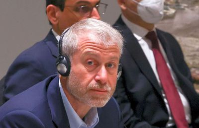 Chelsea investigată pentru două transferuri fabuloase din era Roman Abramovich