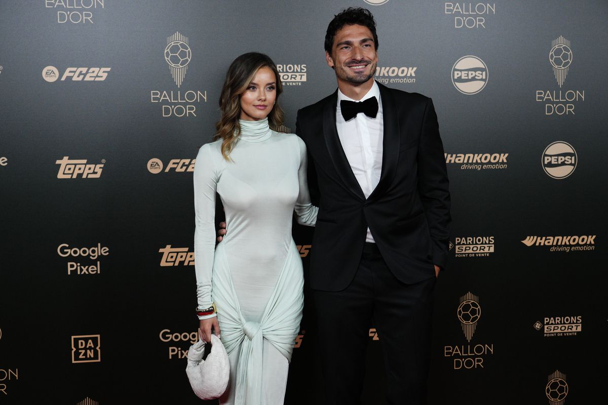 Cu iubita fotomodel la braț, Mats Hummels n-a menajat-o pe Real Madrid: „Un gest demn de Trump!”