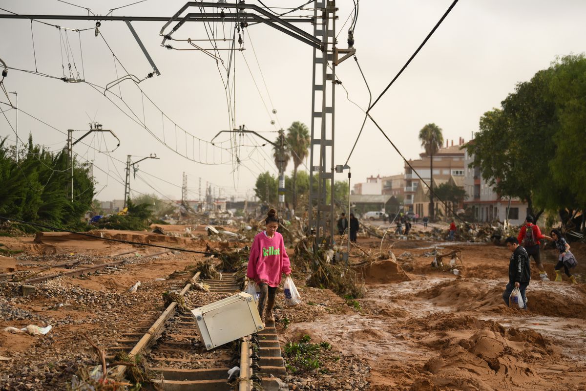 Tragedie fără margini provocată de furtuna devastatoare din Valencia. Foto: Getty Images