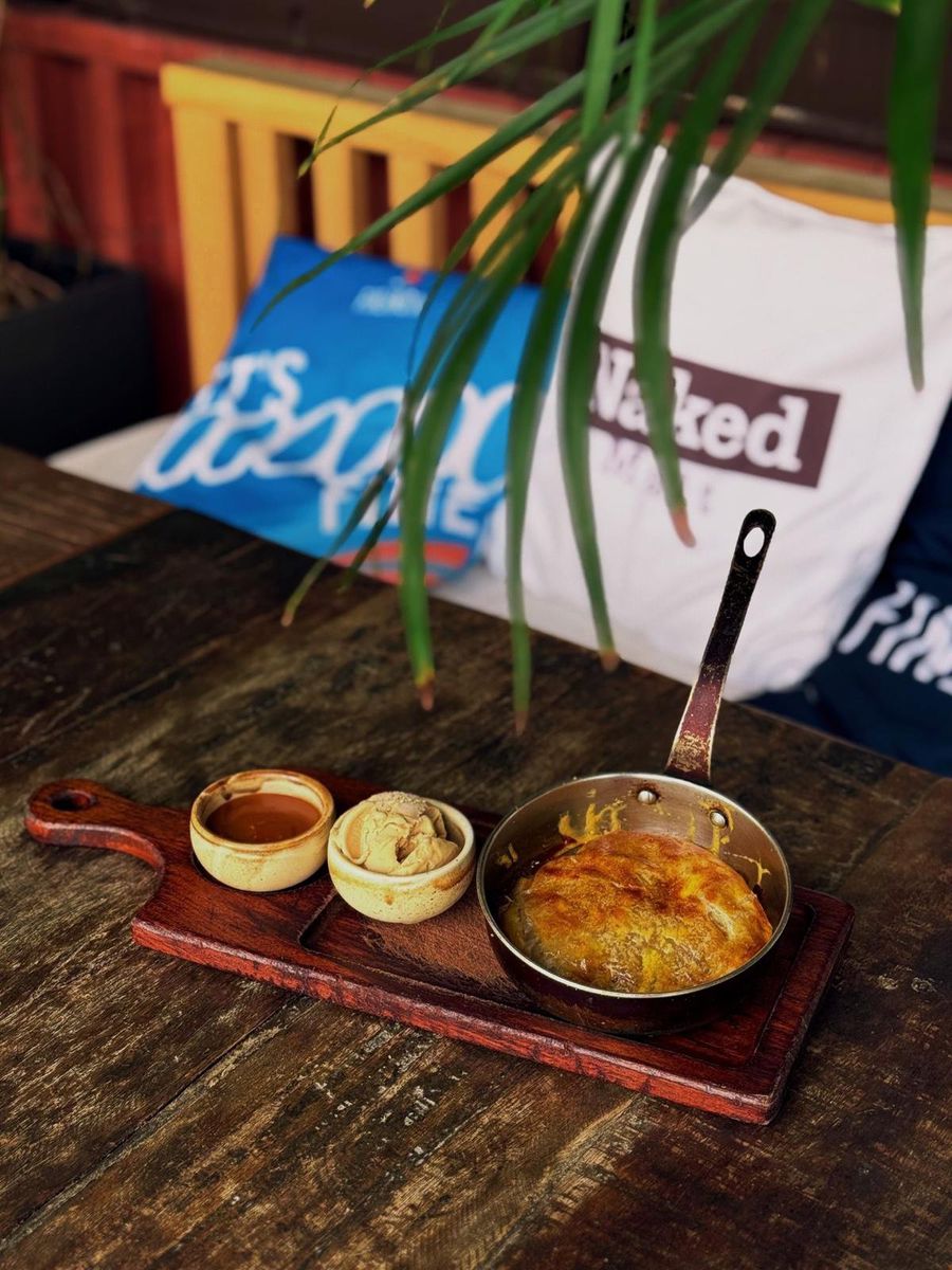 Naked Kitchen & Beach Bar – Experiența ta de eveniment relaxat, cu vibe de beach bar, chiar în centrul Bucureștiului