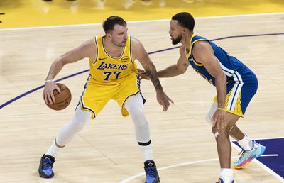 Colosal! Tranzacția secolului s-a perfectat: Los Angeles Lakers s-a vândut pentru o sumă extraterestră