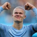Erling Haaland are 24 goluri marcate în 15 meciuri jucate în acest sezon la Manchester City și echipa națională a Norvegiei