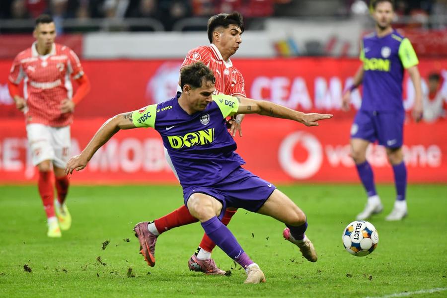 Musi și Matei Ilie, în duel la Dinamo - CFR Cluj/ FOTO Cristi Preda (GSP) Fotbalistul de națională a fost vândut în plină criză! + Cu cine semnează: „E doar o chestiune de ore”