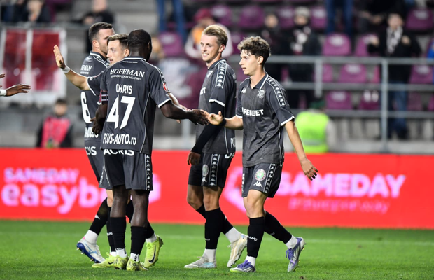 I-a convins pe șefii Rapidului și rămâne la echipă: „Se va impune”