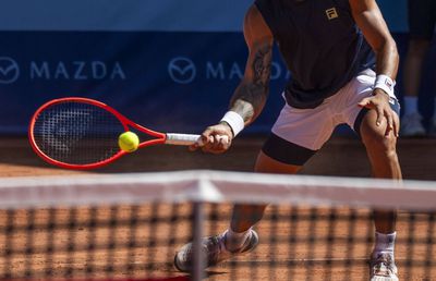 Un român, parte dintr-o rețea de trucare a meciurilor de tenis, a fost ARESTAT » În total, 15 persoane au fost reținute