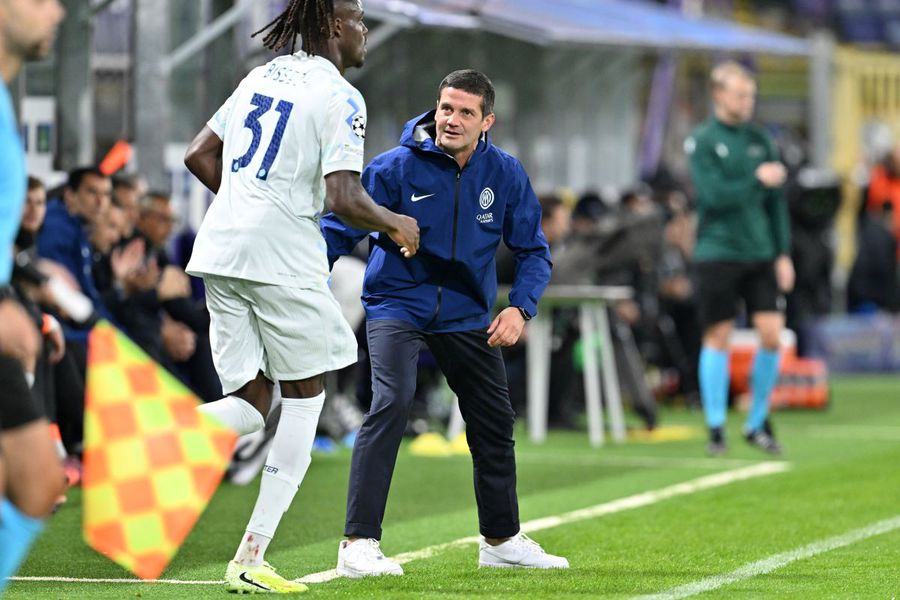 Cristi Chivu l-a ajutat și la prelungirea contractului » Salariu triplat la Inter și un contract nou până în 2031!