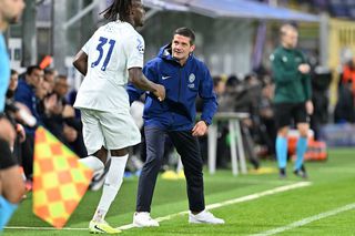 Cristi Chivu a găsit cheia echilibrării apărării la Inter: „Nu e deloc un experiment, ci o inovație structurală!”