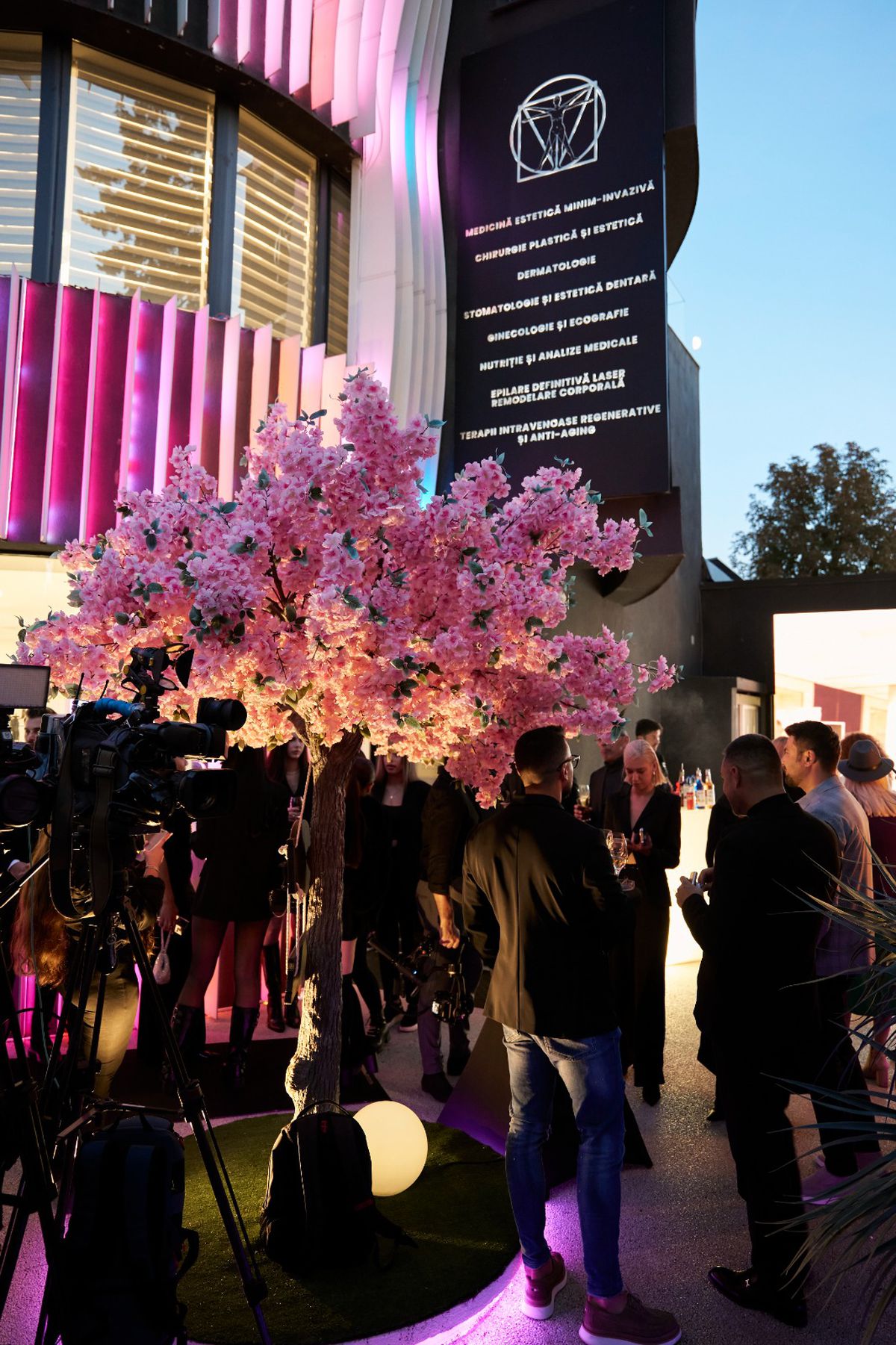 SWISS CLINICS sărbătorește 10 ani de excelență în medicina estetică