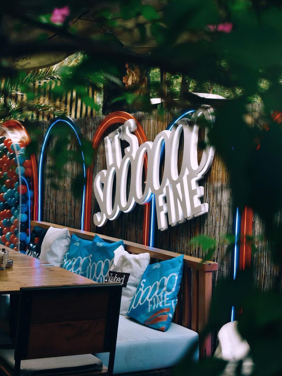 Naked Kitchen & Beach Bar – Experiența ta de eveniment relaxat, cu vibe de beach bar, chiar în centrul Bucureștiului