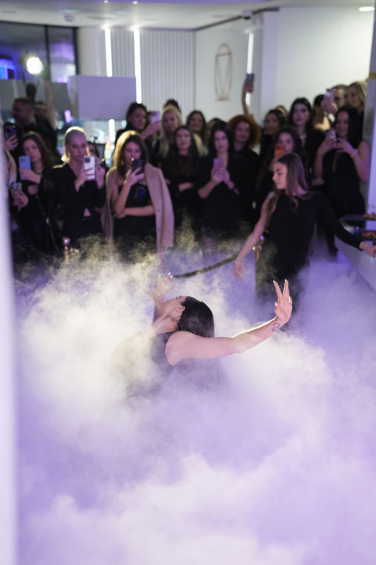 SWISS CLINICS sărbătorește 10 ani de excelență în medicina estetică