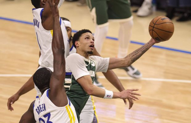 De la furturi în supermarket la „renaștere” și o prestație explozivă în NBA