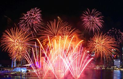 LA MULȚI ANI, 2020! // Ce așteptări aveți de la noul an? Iată cum arată calendarul sportiv pentru 2020