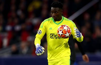 Andre Onana face o mărturisire dureroasă: „După finala Europa League trebuie să plec de la Ajax. Mi-au zis că nu mă cumpără din cauza culorii pielii mele”