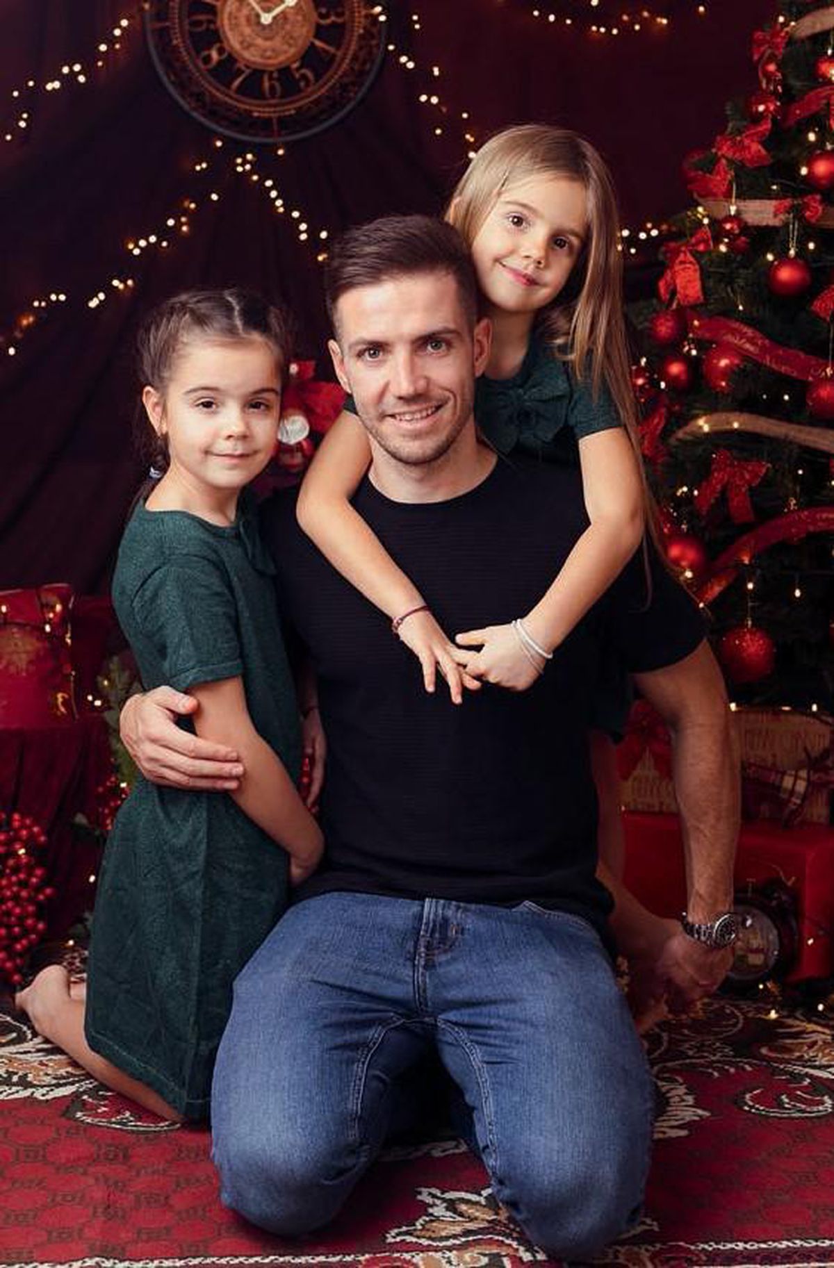 FOTO. Povestea familiei lui Alex Chipciu: „Începutul relației? Agitat”