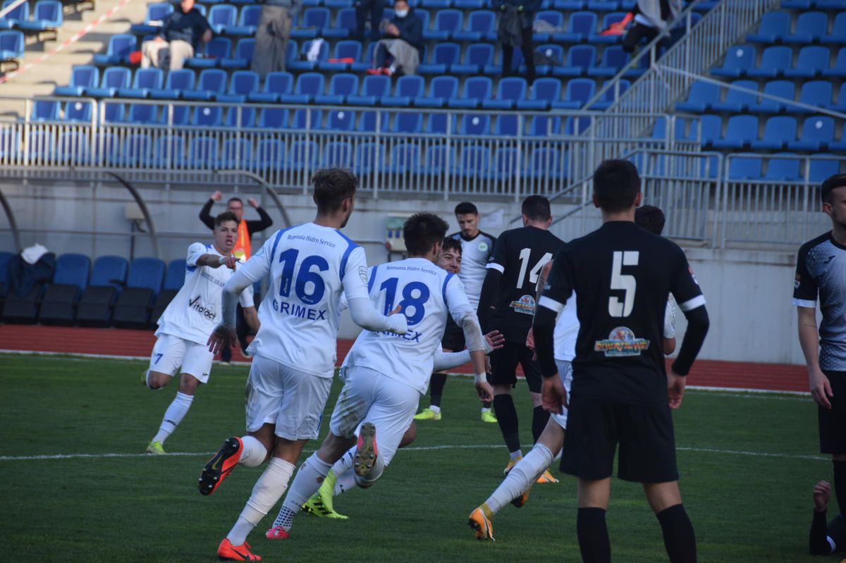 EXCLUSIV Antrenorul momentului din Liga 2 vrea să meargă până la capăt: „Le-am arătat fotbal, știm că putem mai mult”