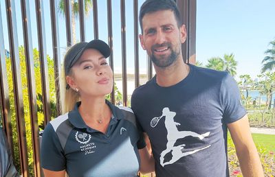 Concluziile antrenoarei din România după 3 luni în Dubai: „N-au preconcepții, nu te judecă după religie sau țara din care vii” » Întâlnire top class cu Djokovic: „A fost fascinant să văd asta la el”