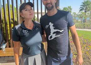 Concluziile antrenoarei din România după 3 luni în Dubai: „N-au preconcepții, nu te judecă după religie sau țara din care vii” » Întâlnire top class cu Djokovic: „A fost fascinant să văd asta la el”
