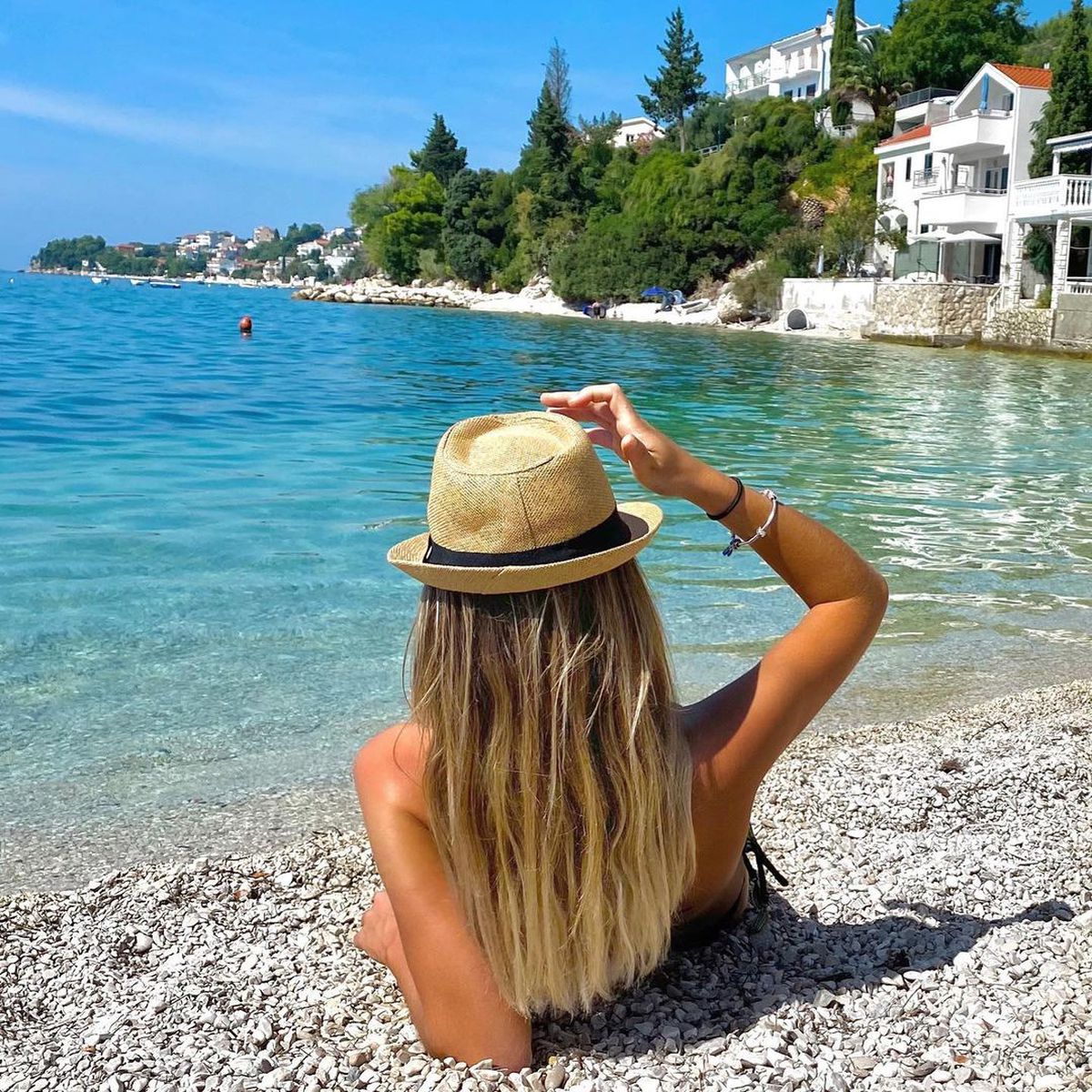 Cu iubita într-o vacanță de vis » Cum uită de probleme vedeta de la Dinamo