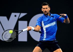 Novak Djokovic, start cu victorie în noul sezon + Cum va sărbători sosirea lui 2025: „Copiii abia așteaptă să sară peste ora de culcare, ne vom uita la artificii”