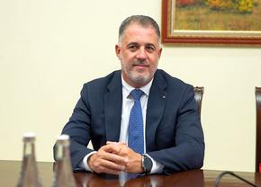 Marcel Ciolacu a numit noul președinte ANS, după retragerea Elisabetei Lipă: ex-luptător în forțele speciale ale Jandarmeriei și antrenor de arte marțiale
