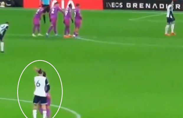 Acum au apărut imaginile! Ce făcea Radu Drăgușin în timpul fazei-cheie din Tottenham - Wolves