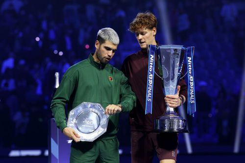 Câți bani au câștigat în 2025 Jannik Sinner, Carlos Alcaraz și Novak Djokovic pentru fiecare oră petrecută pe terenul de tenis