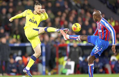 Antrenorul lui Tottenham, întrebat dacă va pleca Radu Drăgușin: „Doar asta contează”